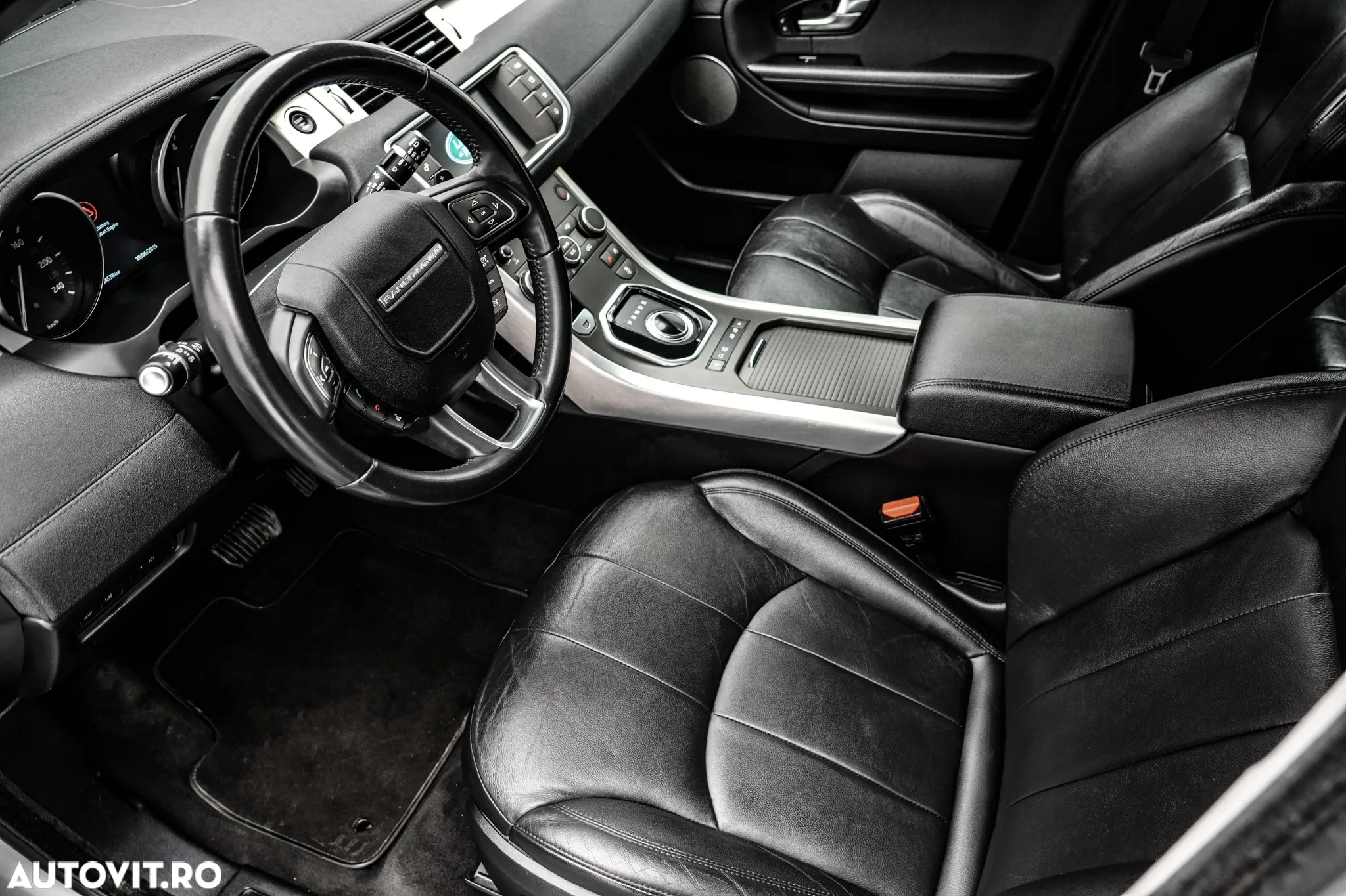 Land Rover Range Rover Evoque 2.0 D150 HSE - 12
