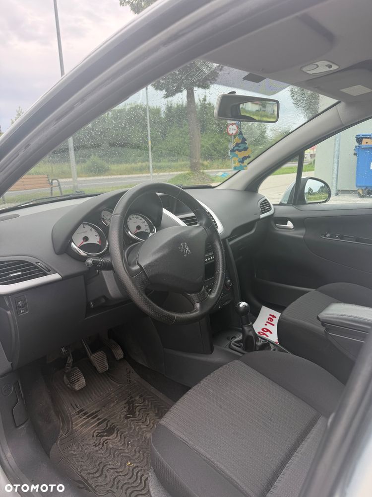 Peugeot 207 1.4 HDi Business Line - 12