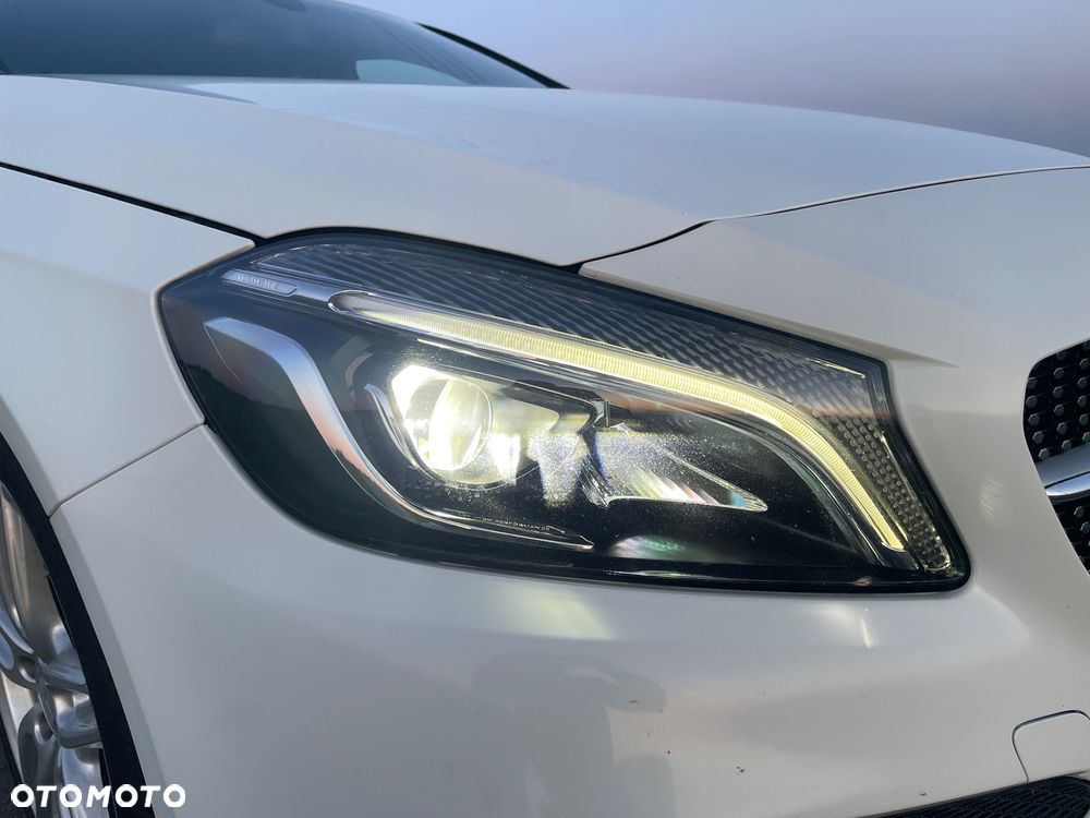 Mercedes-Benz Klasa A 180 AMG Line - 36
