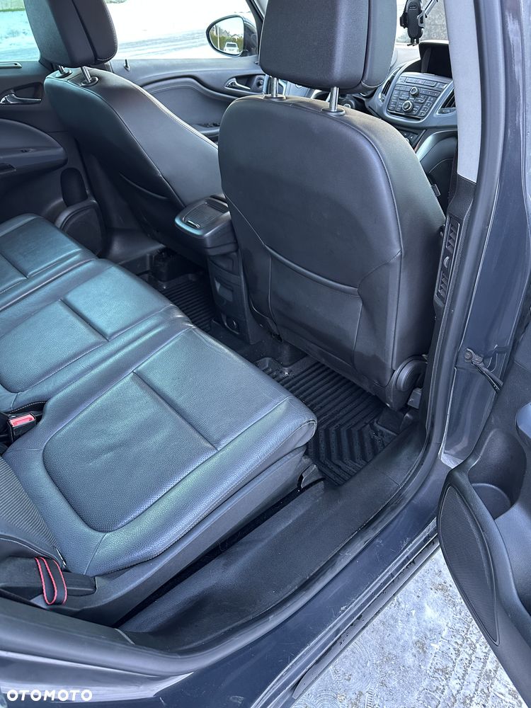 Opel Zafira - 17