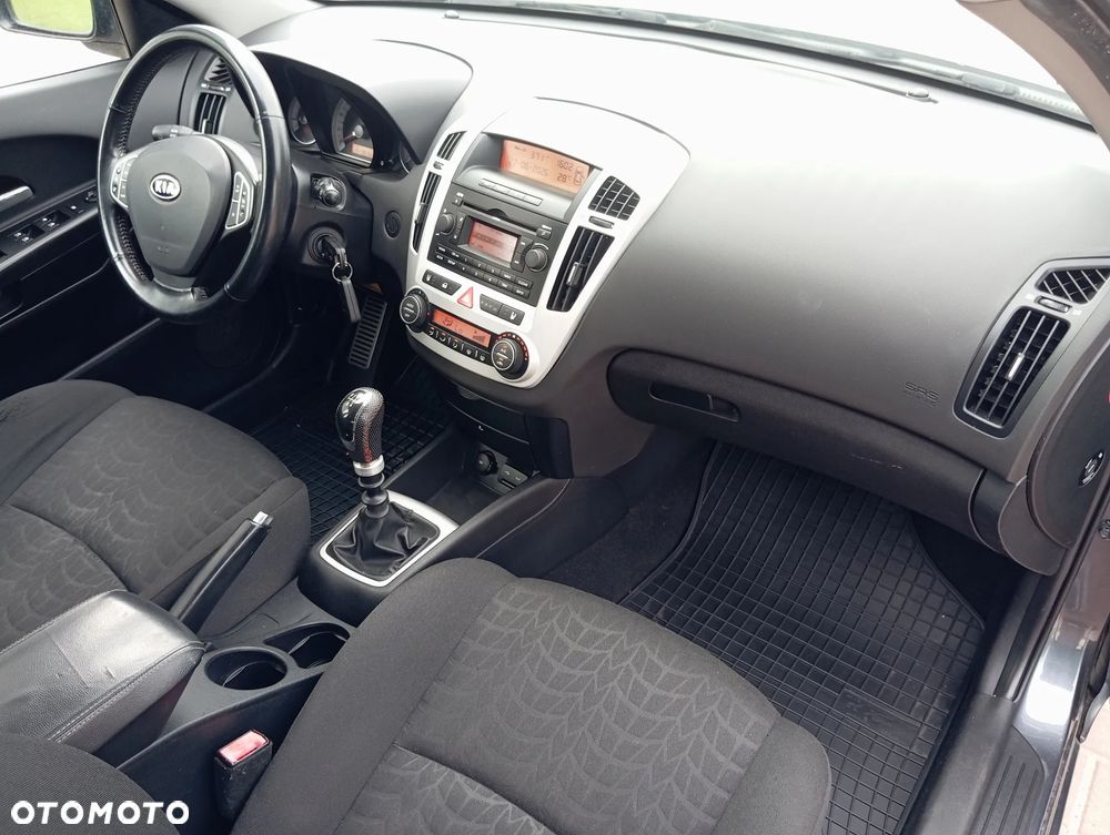 Kia Ceed 2.0 Optimum - 16