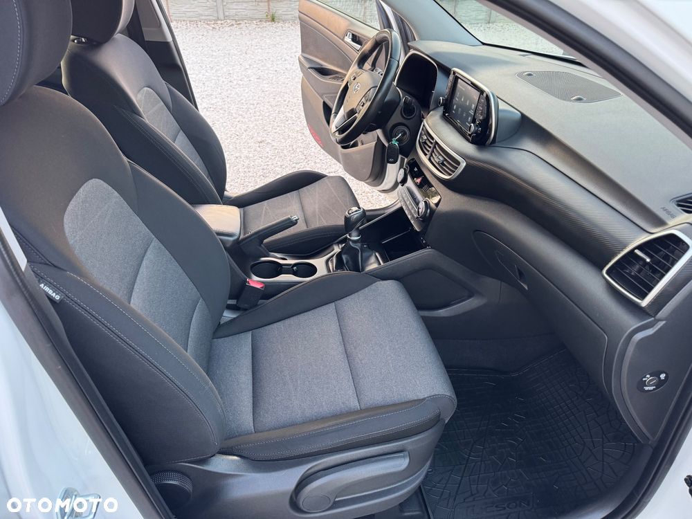 Hyundai Tucson blue 1.6 GDi 2WD Advantage - 37