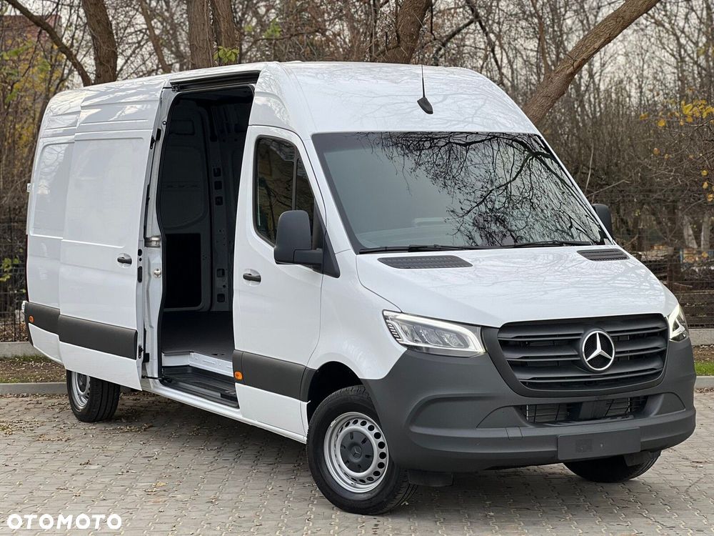 Mercedes-Benz Sprinter Sprinter - 4