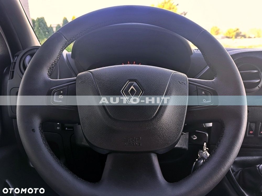 Renault Master - 32
