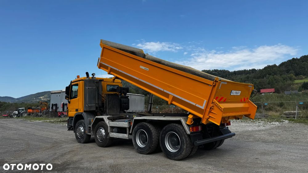 Mercedes-Benz ACTROS 3241 - 9