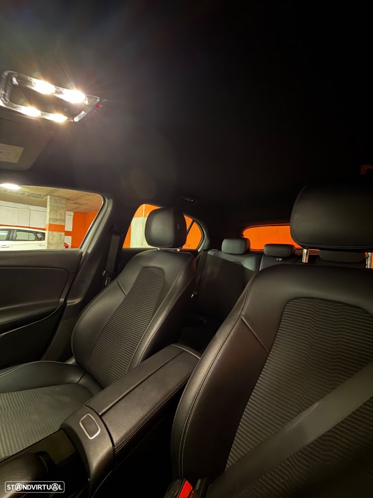 Mercedes-Benz A 180 d 7G-DCT - 17