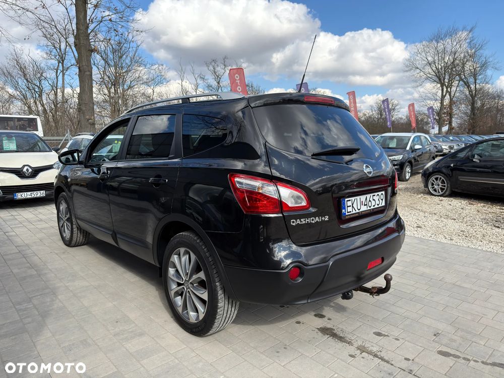Nissan Qashqai+2 - 16