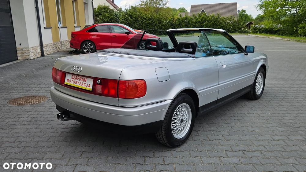 Audi 80 2.0 E - 6