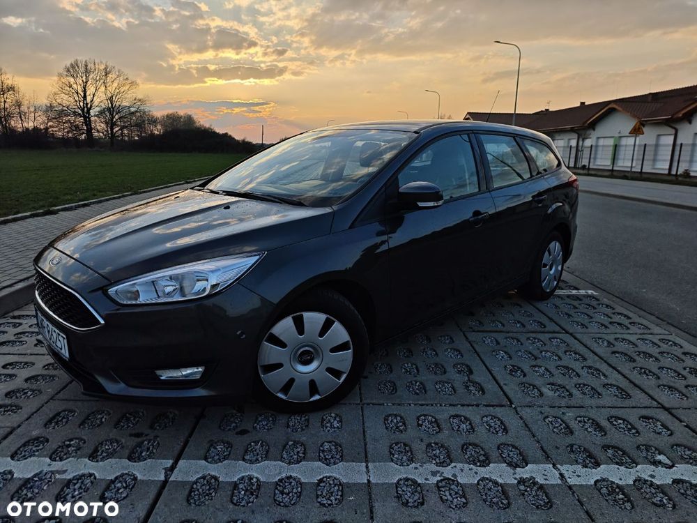 Ford Focus - 1
