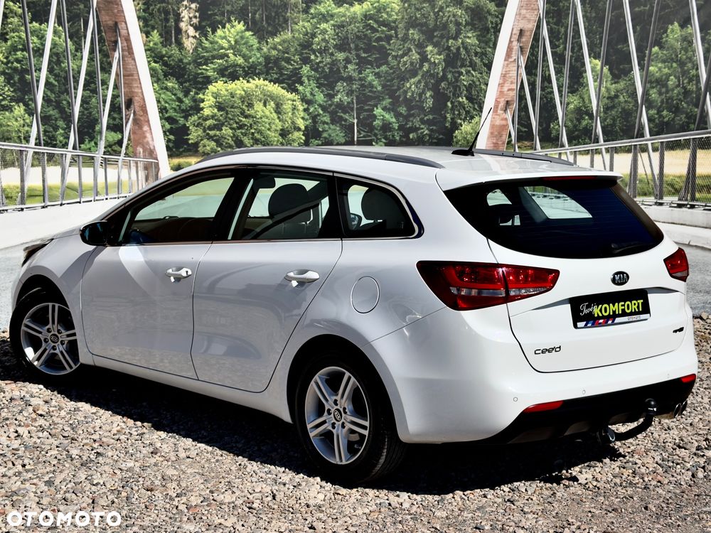 Kia Ceed 1.6 CRDi 136 DCT ISG GT Line - 18