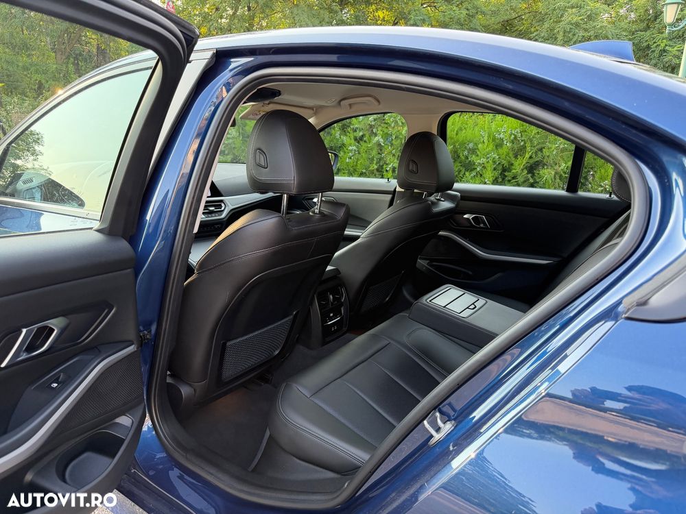 BMW Seria 3 316d AT MHEV - 8