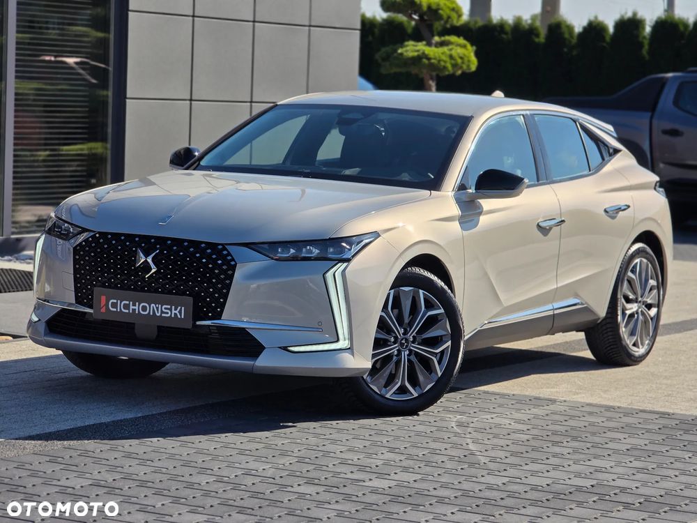 DS Automobiles DS 4
