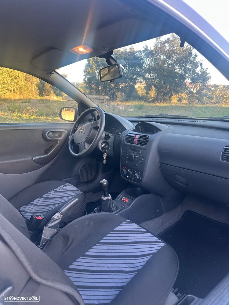 Opel Corsa - 4