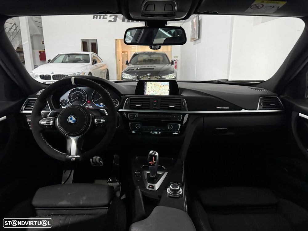 BMW 330 - 36