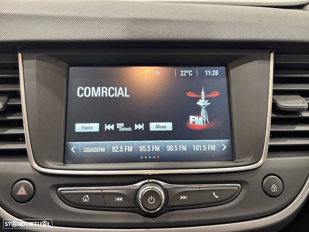 Opel Crossland X - 13