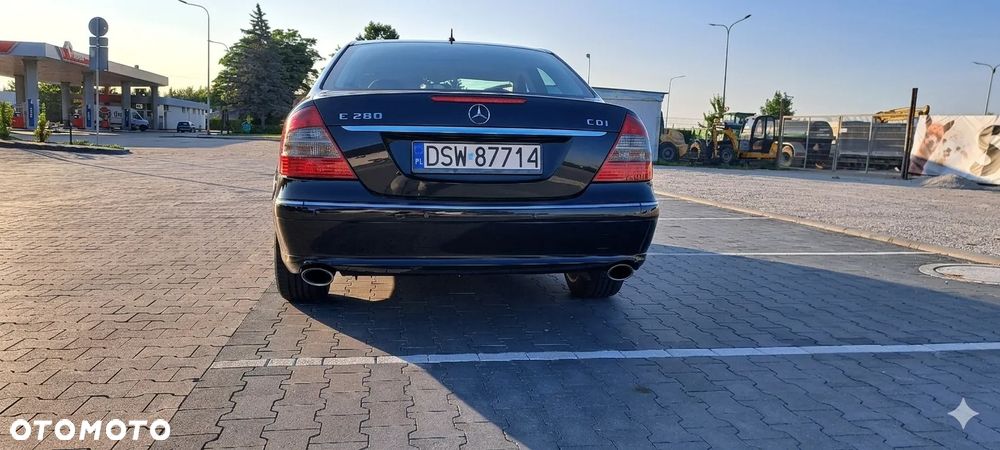 Mercedes-Benz Klasa E 280 CDI Elegance - 4