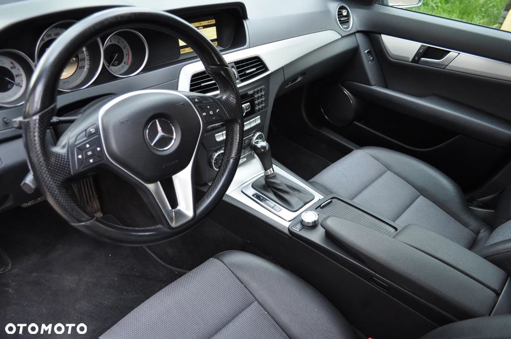 Mercedes-Benz Klasa C 180 BlueEFFICIENCY 7G-TRONIC - 10