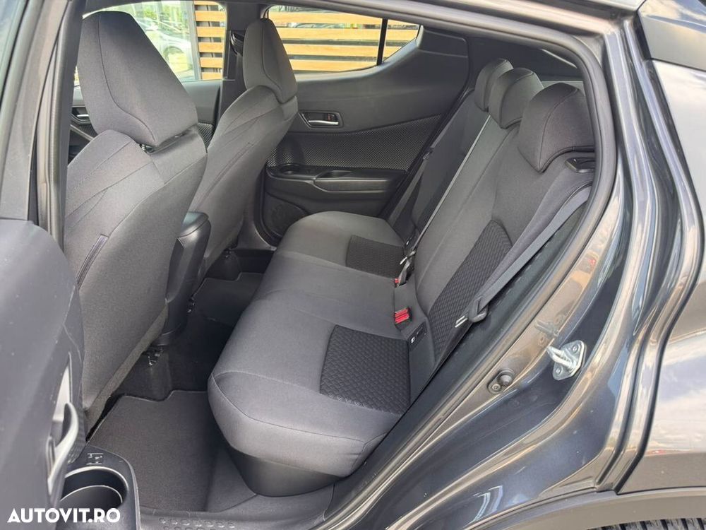 Toyota C-HR 1.8 HSD 122 CP 4x2 CVT Core - 11