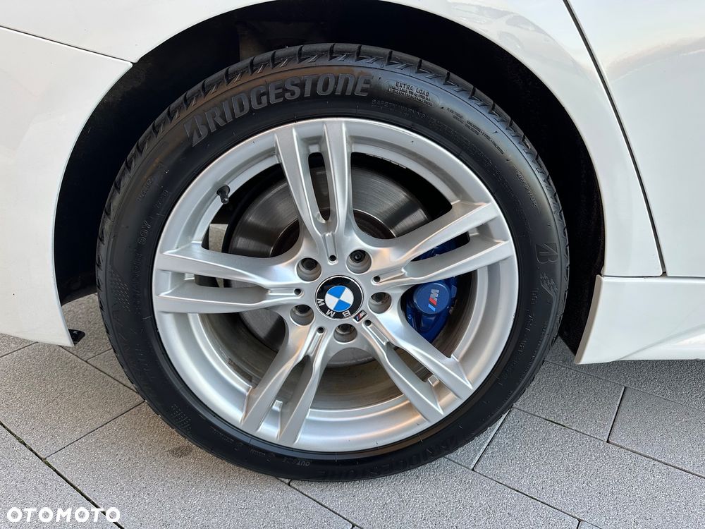 BMW Seria 3 318d M Sport EU6 - 15