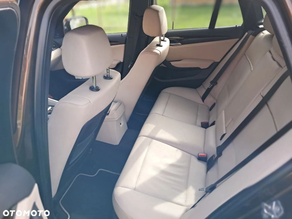 BMW X1 - 7