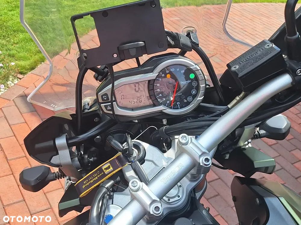 Triumph Tiger - 12