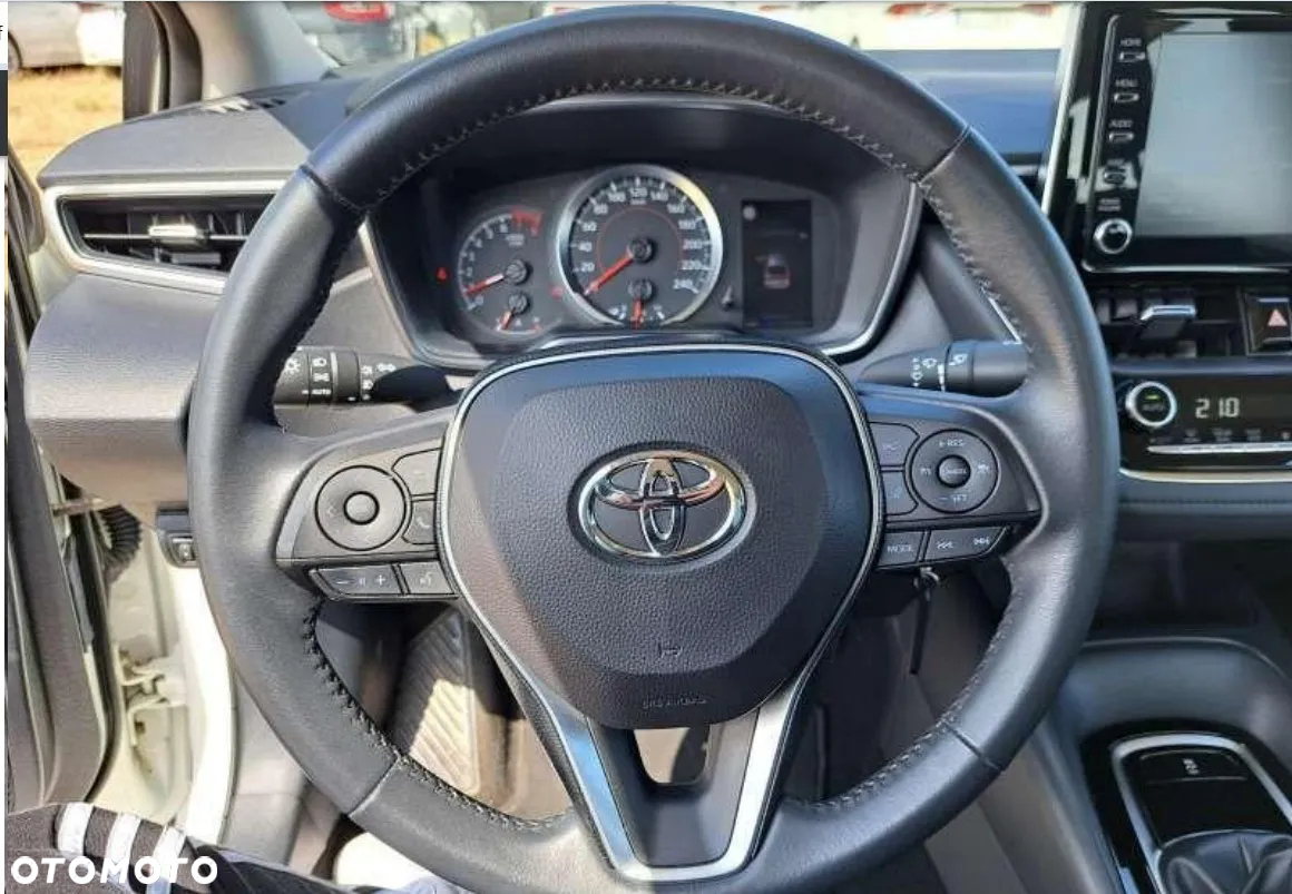 Toyota Corolla 1.6 Comfort - 5