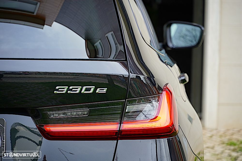 BMW 330 e Pack M Auto - 16