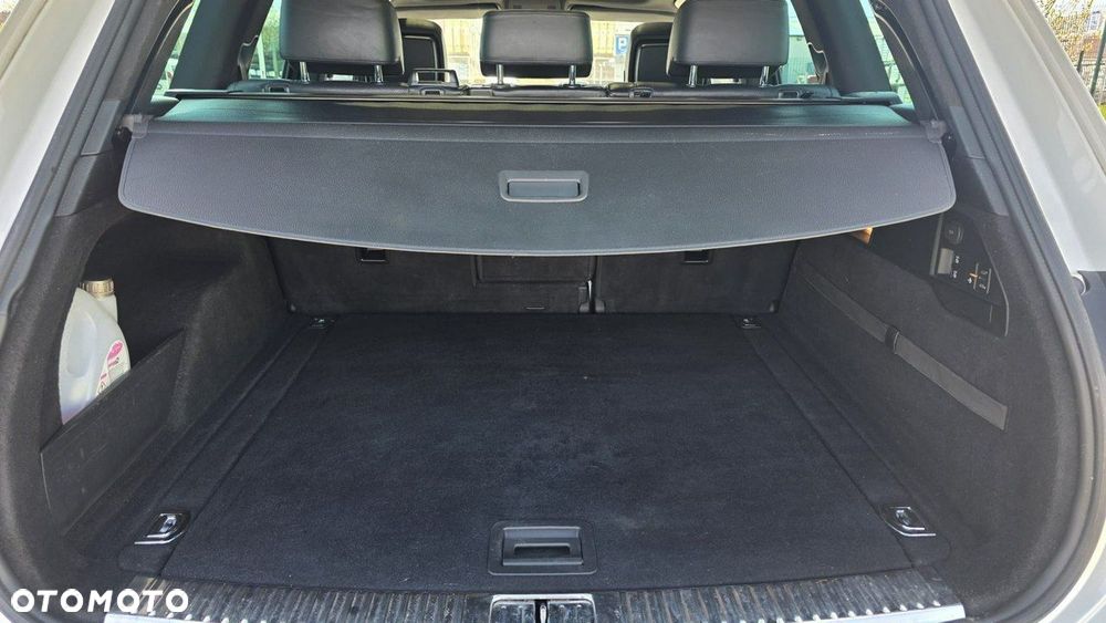 Volkswagen Touareg - 26