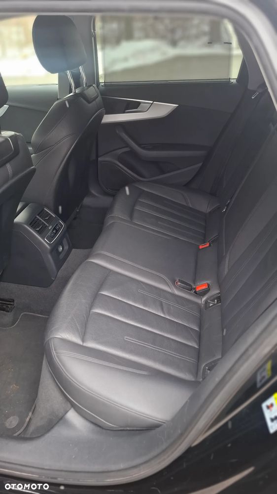 Audi A4 Avant 2.0 TDI quattro - 11