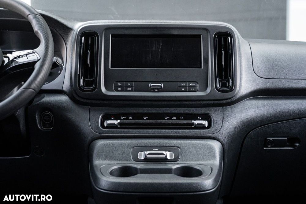 MERCEDES-BENZ Vito 2025 — imagine 24