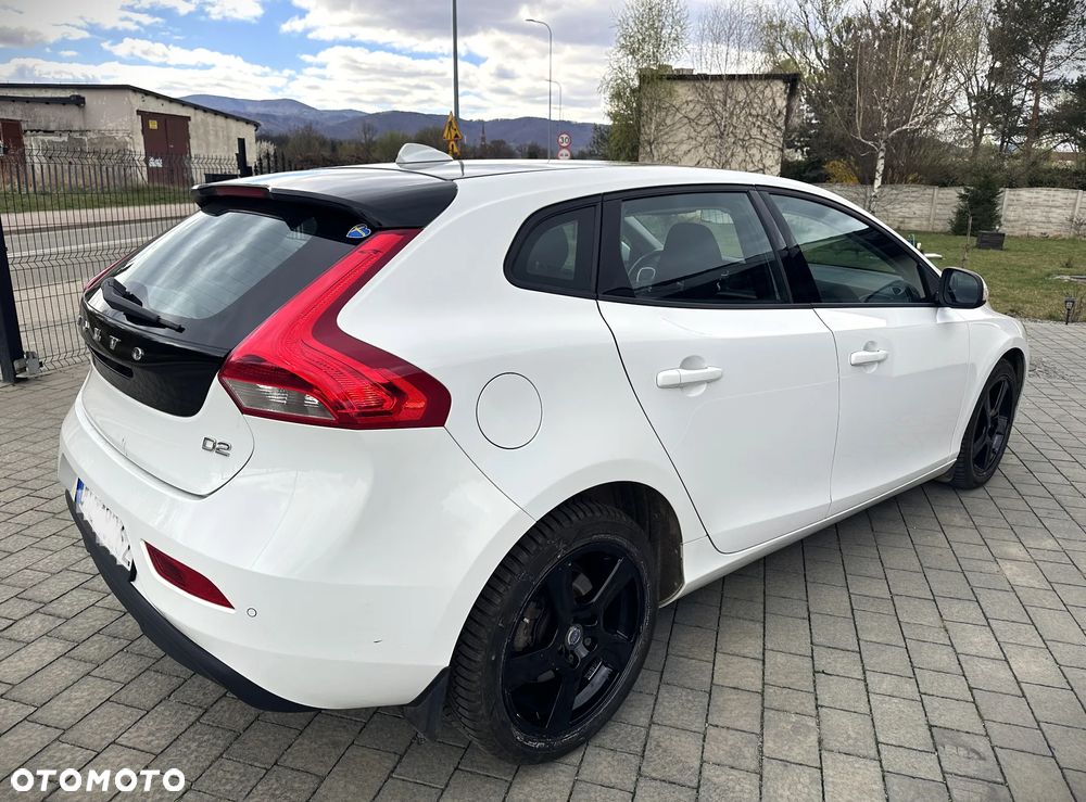 Volvo V40 D2 Kinetic - 7