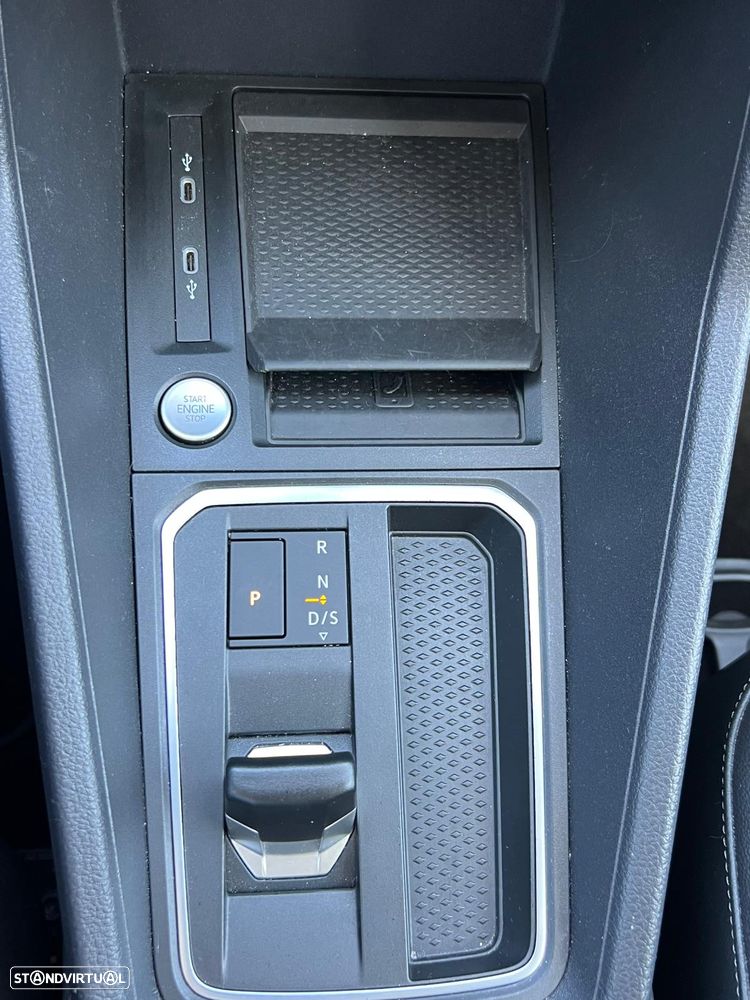 VW Caddy 2.0 TDI Style DSG - 29