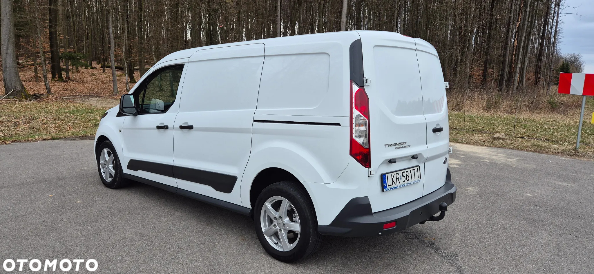 Ford Transit Connect - 2