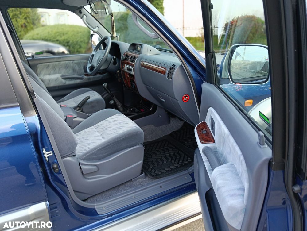 Toyota Land Cruiser 90 TD4-D - 24