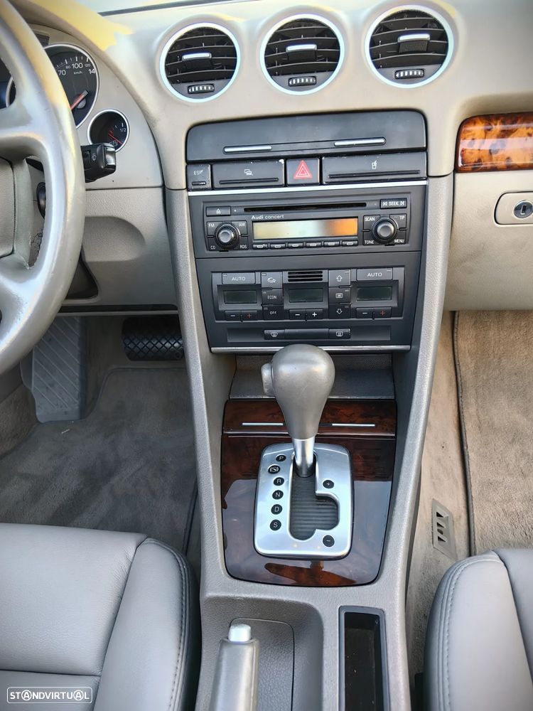 Audi A4 Cabrio 1.8 T Multitronic Exclu. - 7
