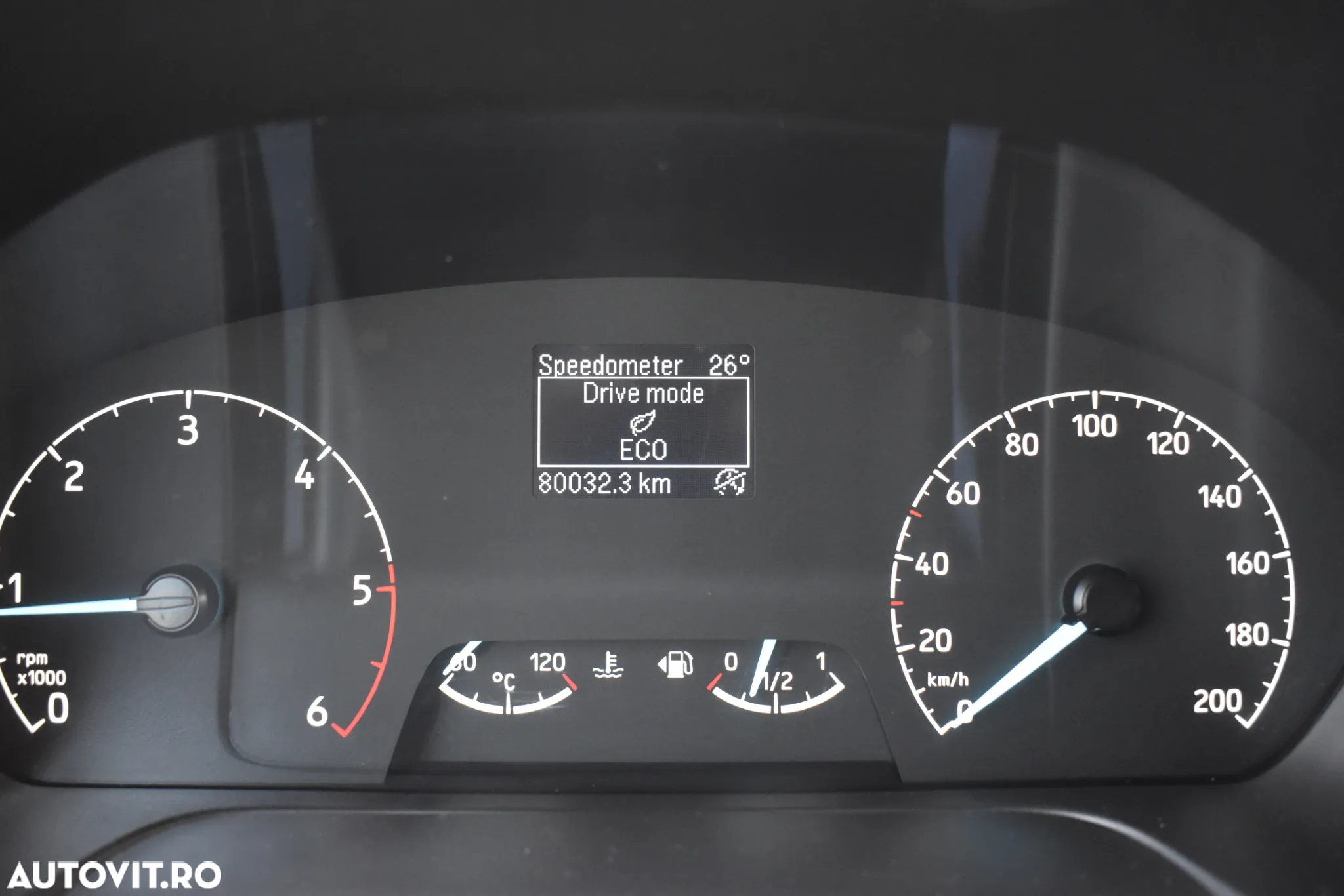 Ford Transit Custom Kombi 320 2.0 EcoBlue 130 CP L2H1 Trend - 23