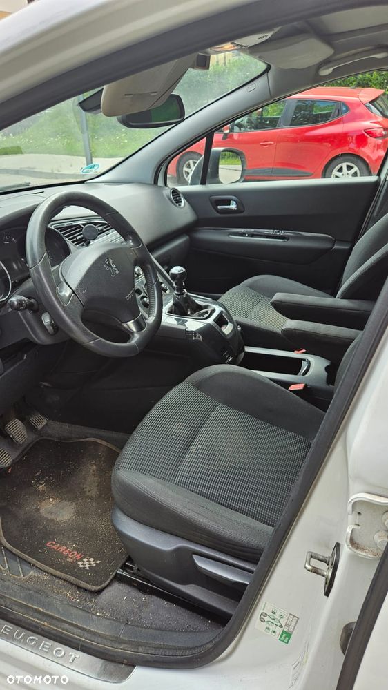 Peugeot 5008 HDI 150 Allure - 8