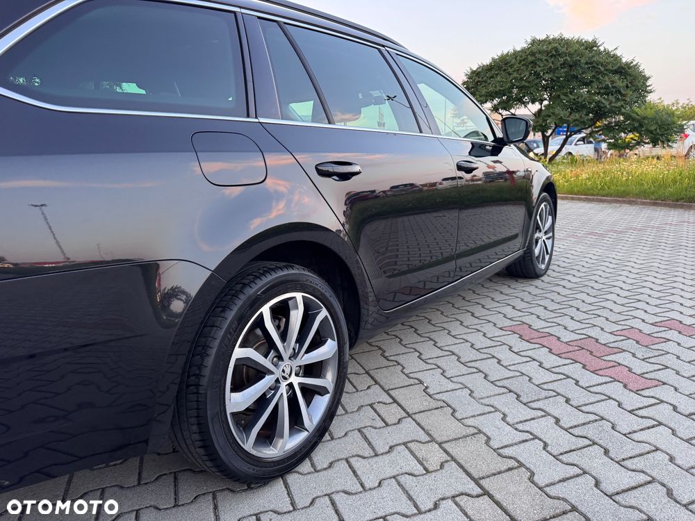 Skoda Octavia 2.0 TDI Style DSG - 8