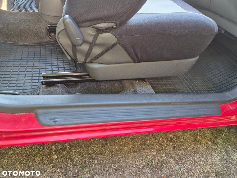 Toyota Yaris 1.0 Terra - 18
