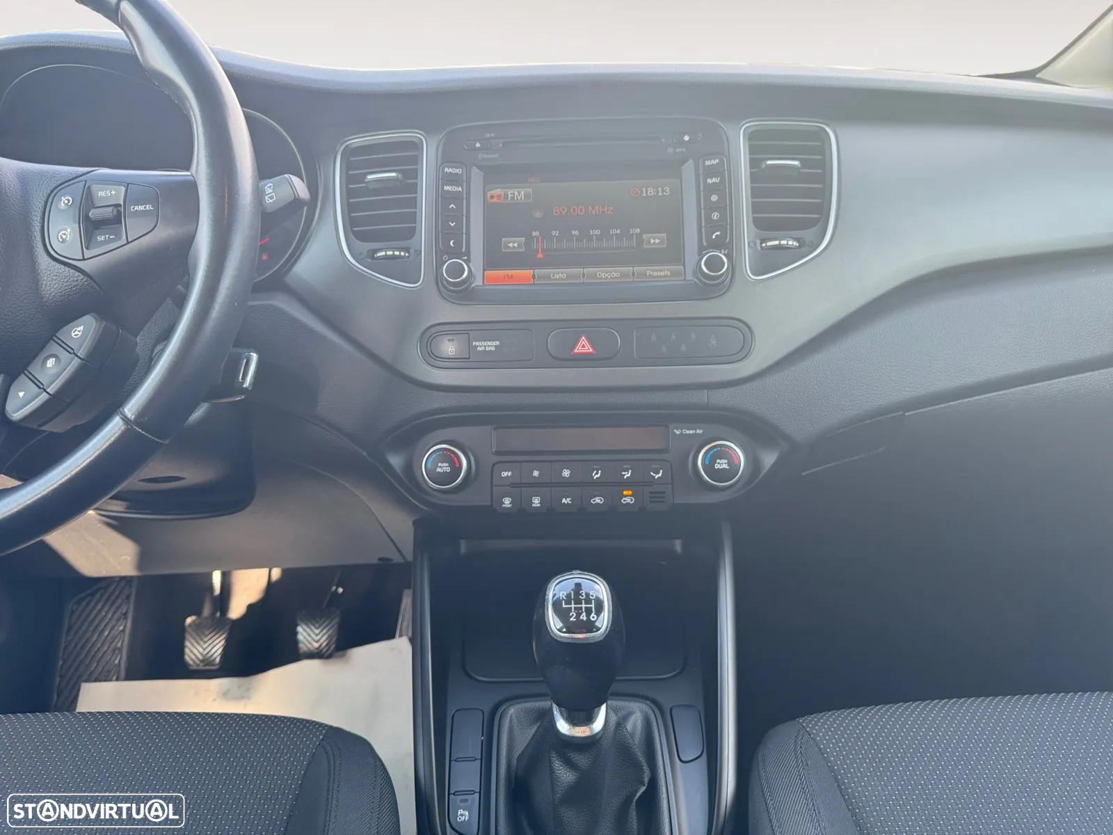 Kia Carens 1.7 CRDi ISG TX - 12