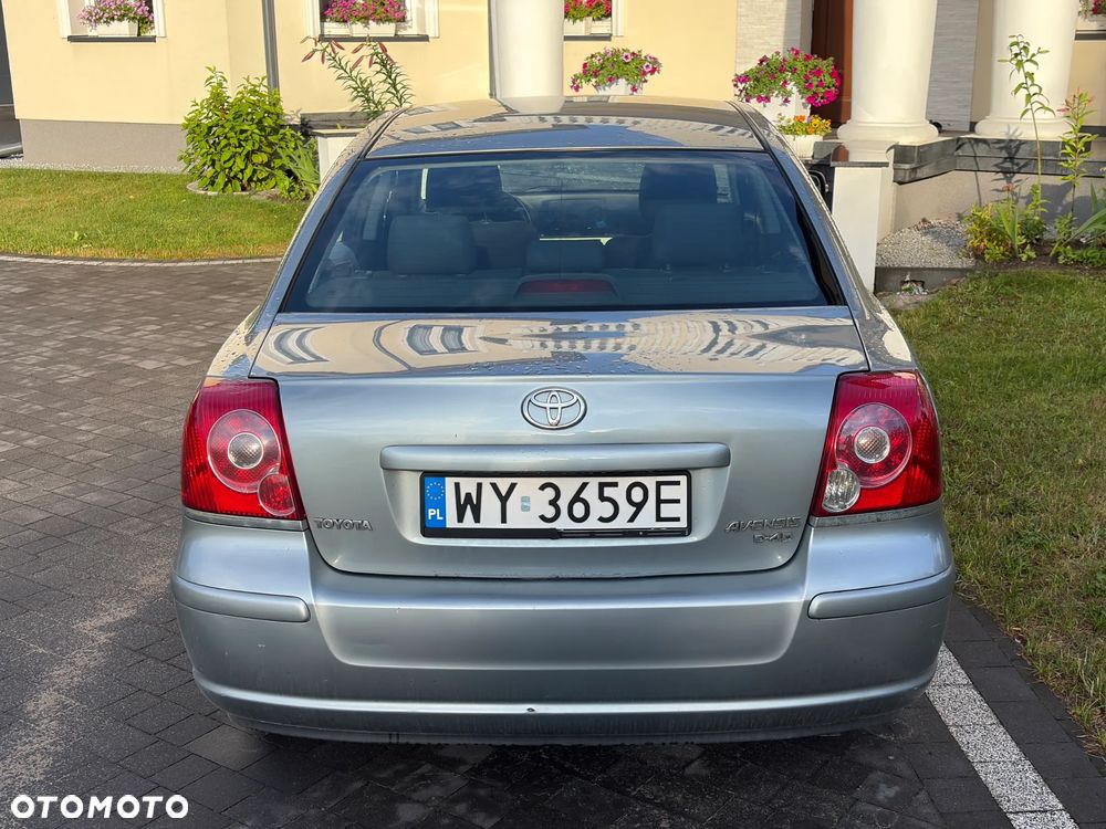 Toyota Avensis 2.0 D-4D Edition - 5