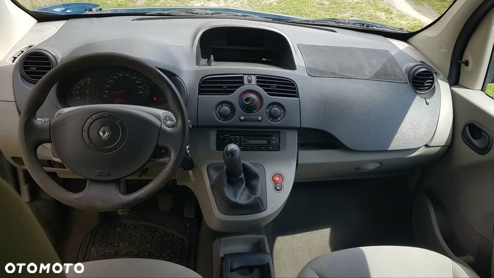 Renault Kangoo 1.6 8V Helios - 11