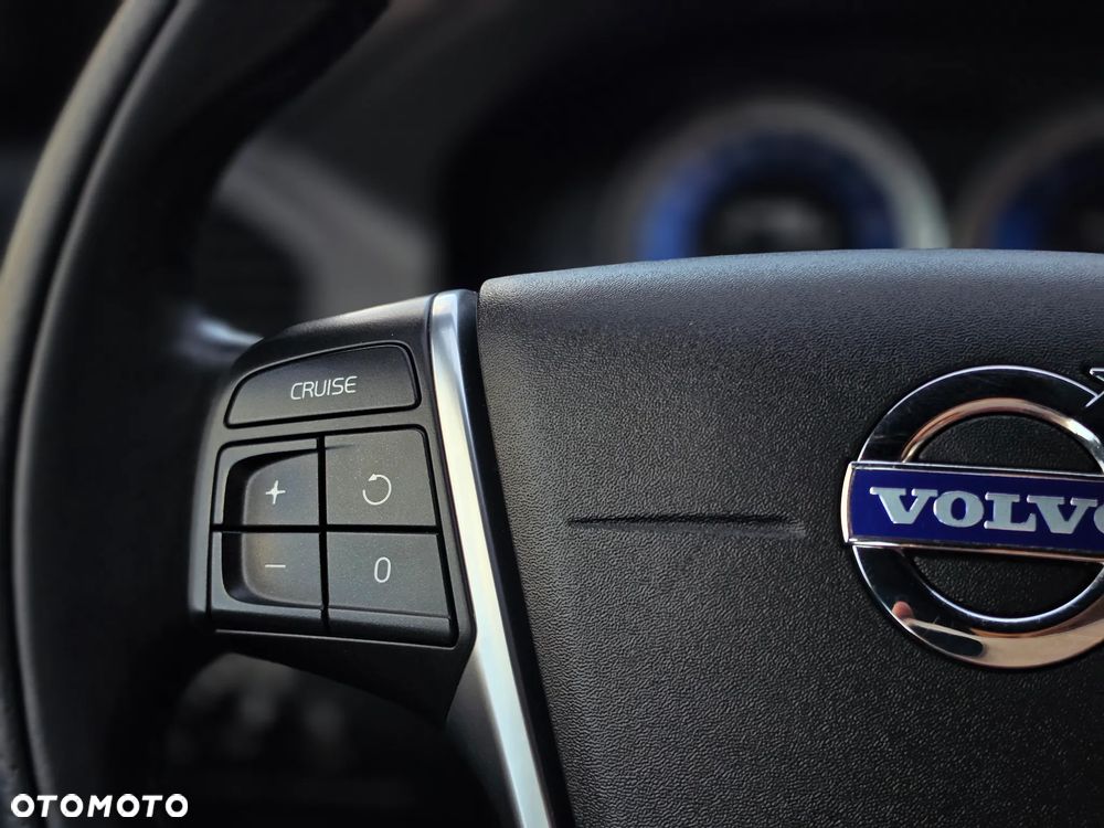 Volvo XC 60 - 27