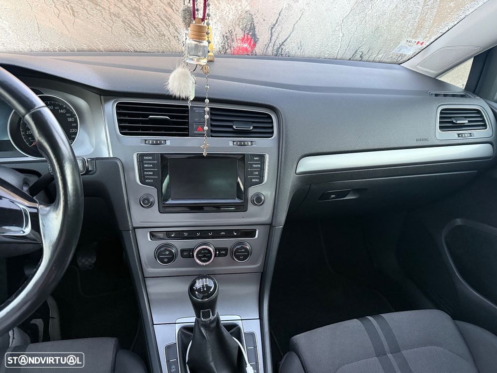 VW Golf 1.6 TDI 4Motion BlueMotion Comfortline - 3