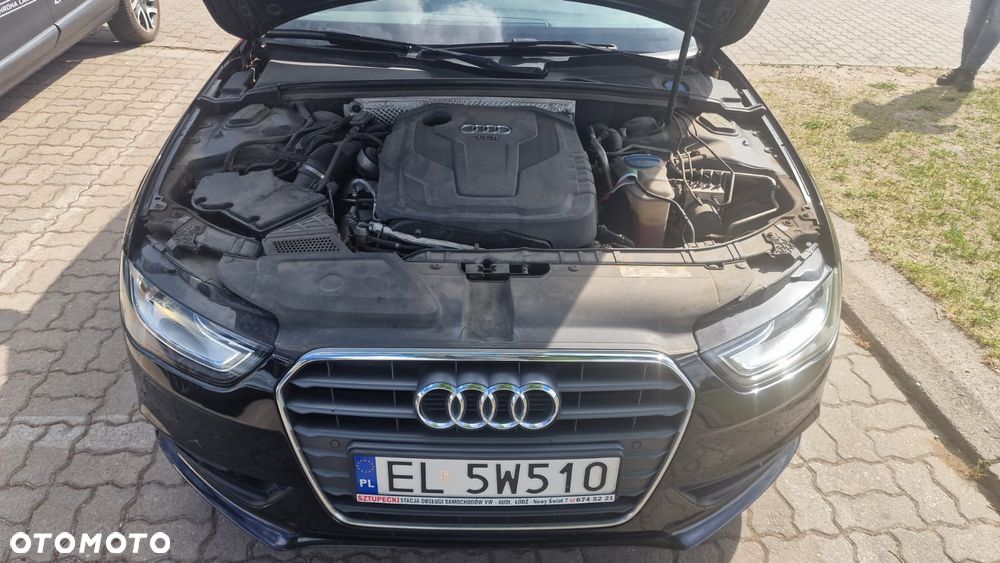 Audi A4 Limousine - 15