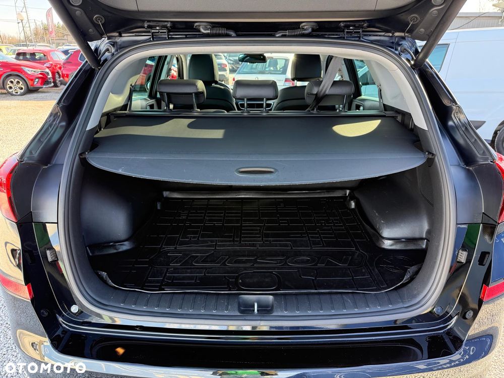 Hyundai Tucson 1.6 CRDi 48V-Hybrid 2WD DCT Prime - 37