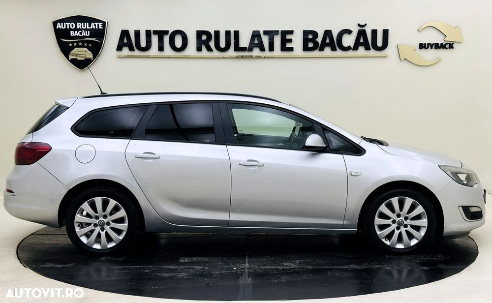 Opel Astra - 4
