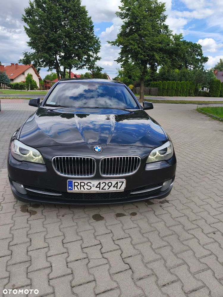 BMW Seria 5 525d xDrive Sport-Aut Luxury Line - 14