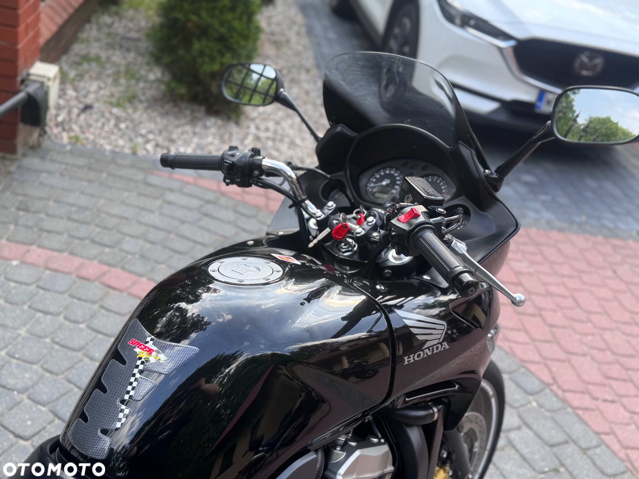 Honda CBF - 14