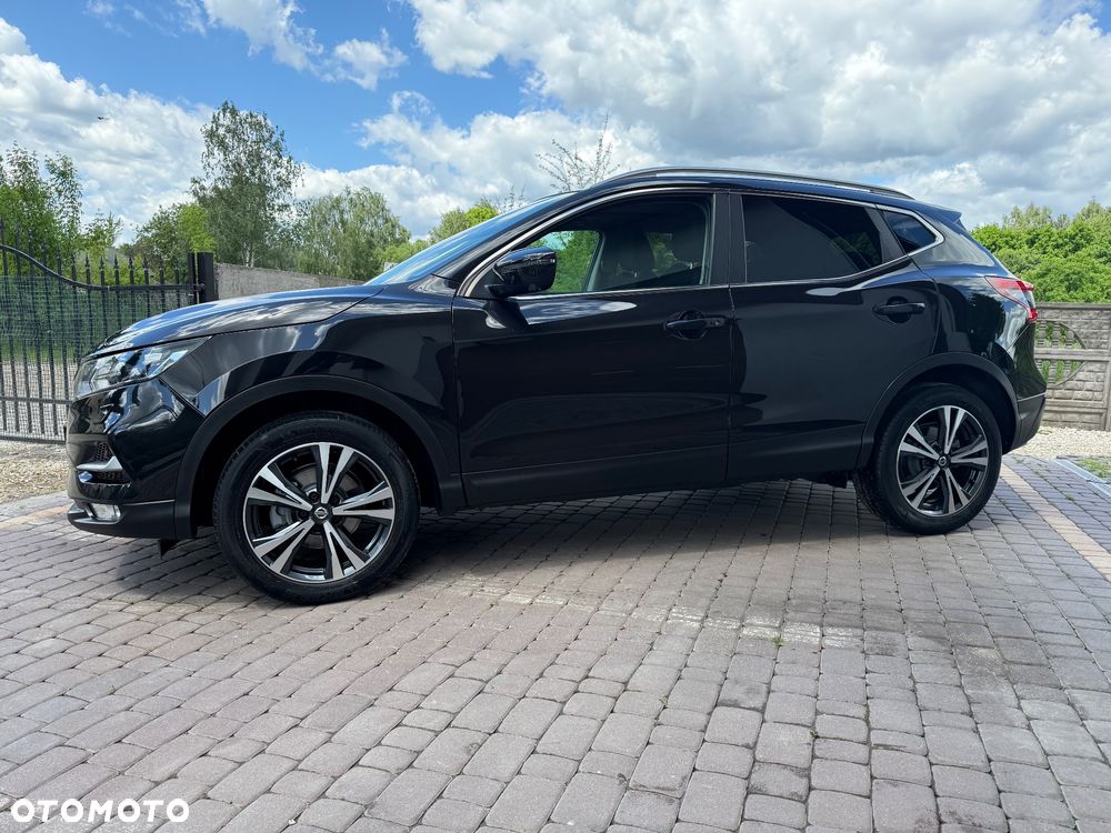 Nissan Qashqai 1.6 DIG-T N-Connecta - 26